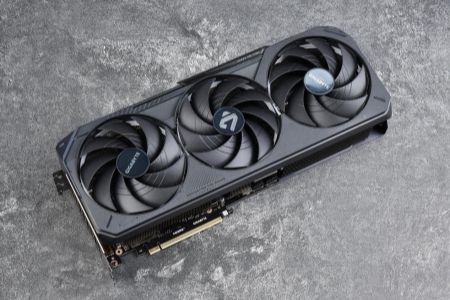 NVIDIA被曝同時砍掉RTX5070 Ti與5060 Ti 供應或告急