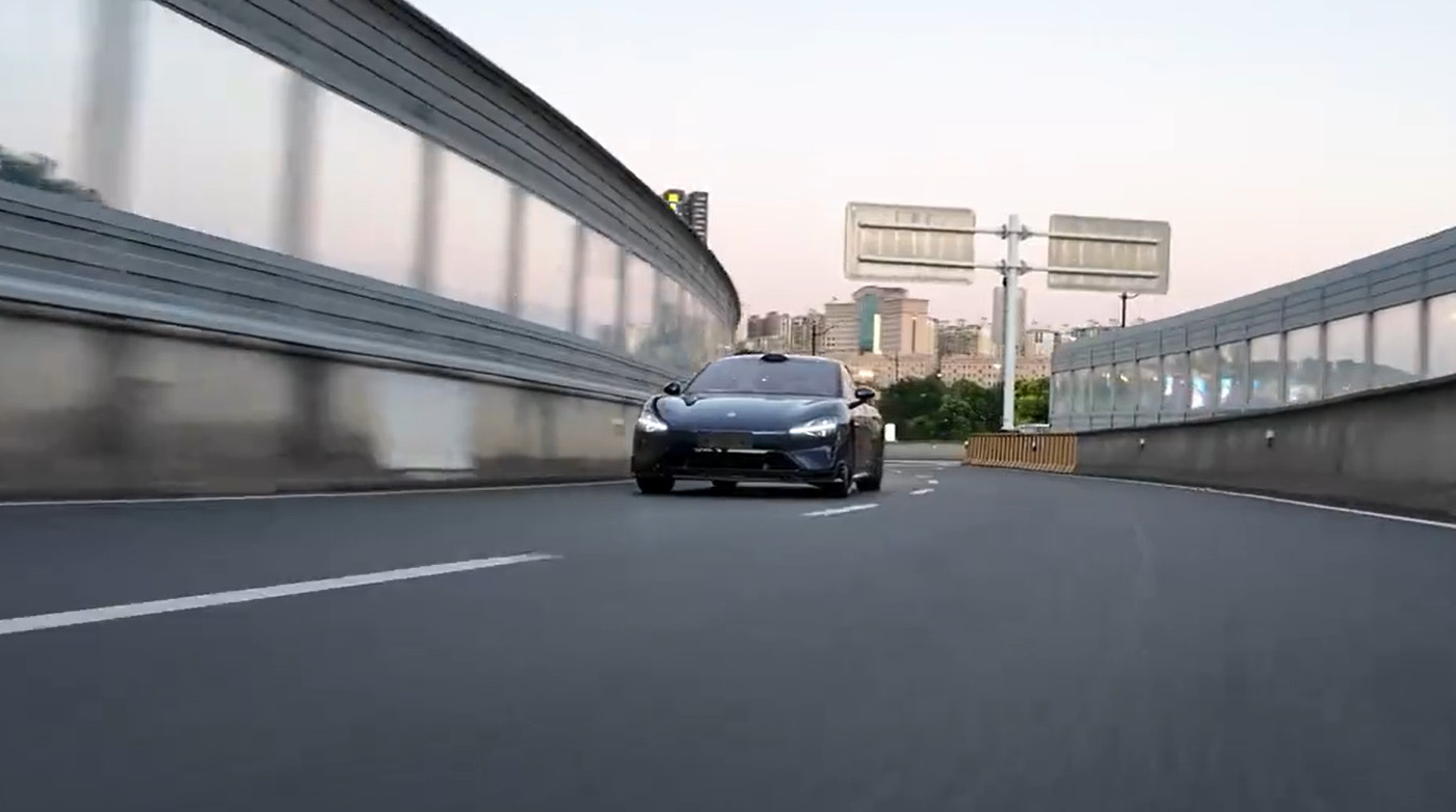 小米汽車推出跨年購置稅補貼方案！最高補貼1.5萬元