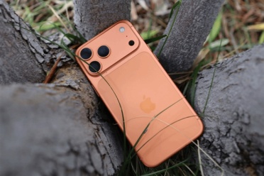 史上最重iPhone！曝iPhone18 Pro Max重量接近半斤