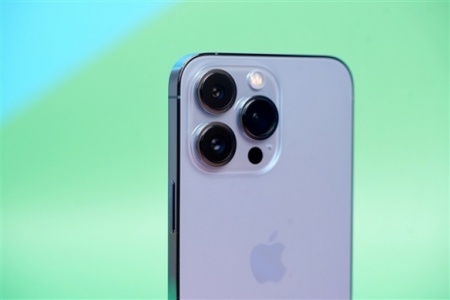 果粉福利來了！iPhone 13全系半價換電池：僅需399元